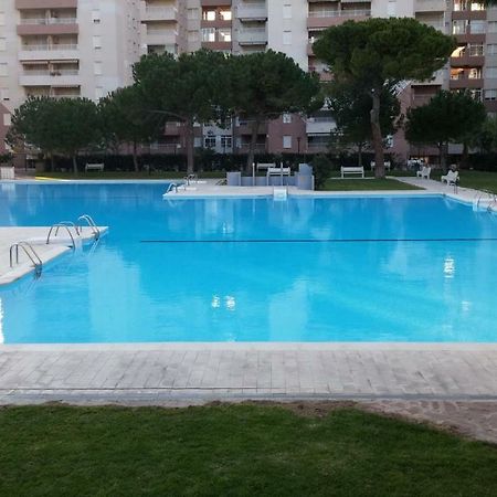 Apartamento Con Preciosas Vistas Al Mar,Wifi Y Piscina De Temporada 카넷드버렝구어 외부 사진