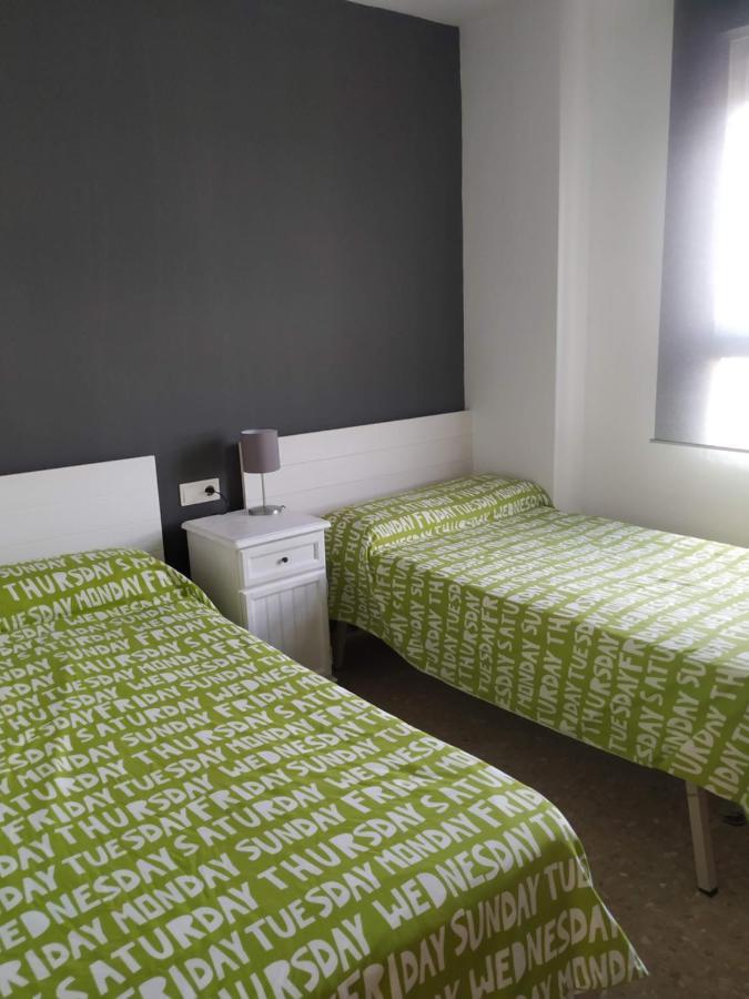 Apartamento Con Preciosas Vistas Al Mar,Wifi Y Piscina De Temporada 카넷드버렝구어 외부 사진