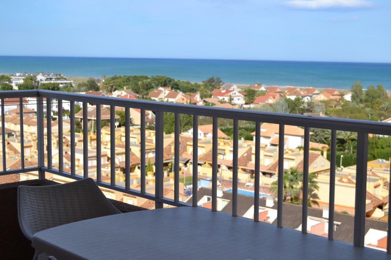 Apartamento Con Preciosas Vistas Al Mar,Wifi Y Piscina De Temporada 카넷드버렝구어 외부 사진